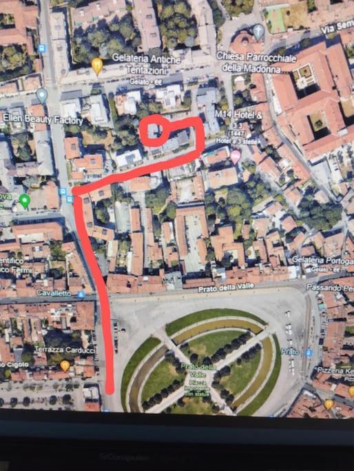Ferienwohnung A Casa Di Deborah Padua Exterior foto